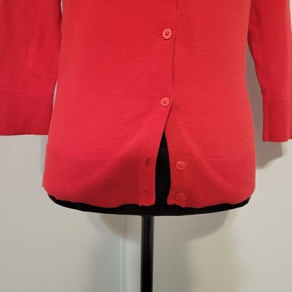 Merona Red 3/4 Sleeve Button Down Round Neck Cotton Blend Shirt Size M - Picture 4 of 13